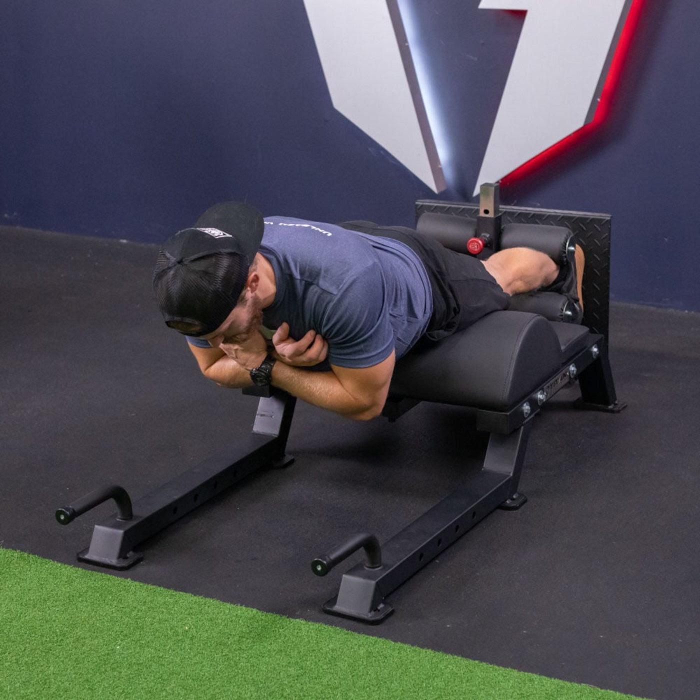 Titan fitness Floor Glute & Hamstring Developer - 400939