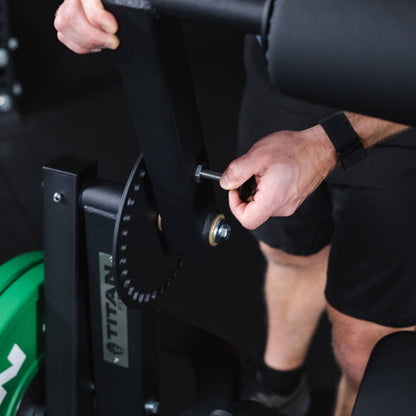 Titan fitness Seated Ab / Back Extension Machine - 400991