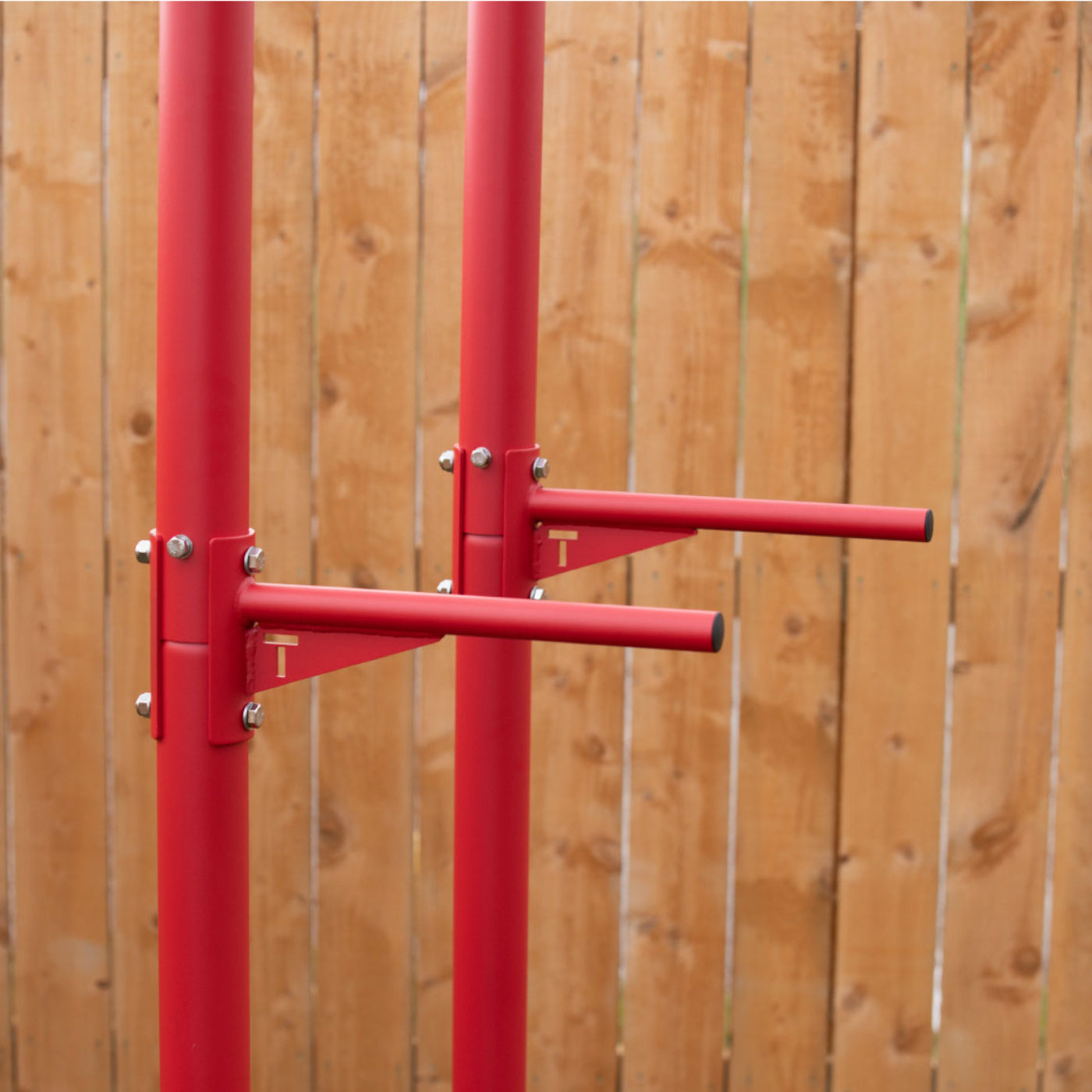 Titan fitness Red Outdoor Power Tower - 401478