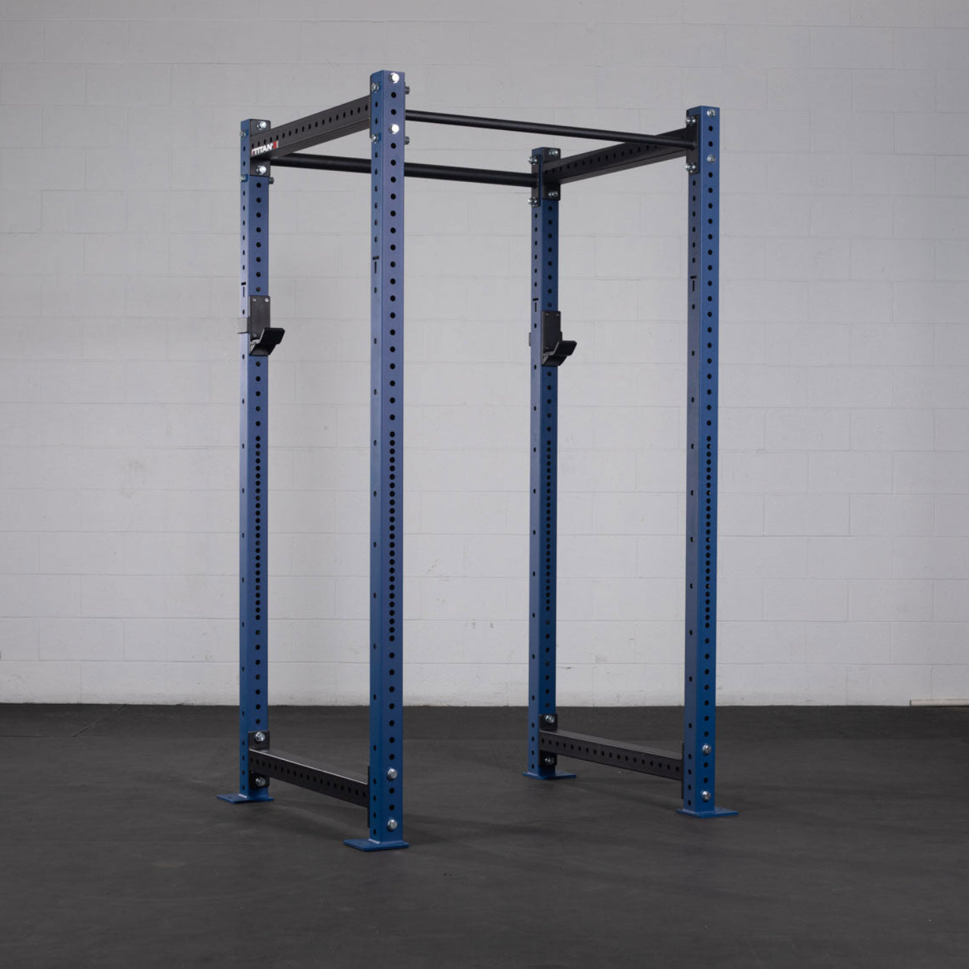 Titan fitness X-3 Series Bolt Down Power Rack - 401387
