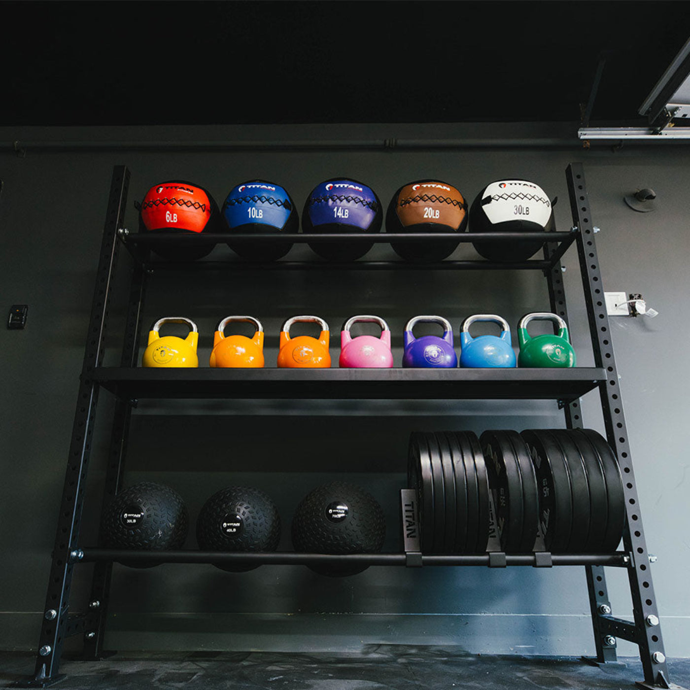 Titan fitness Elite Series Mass Storage System with Bumper Plate & Medicine Ball Shelves - 401934