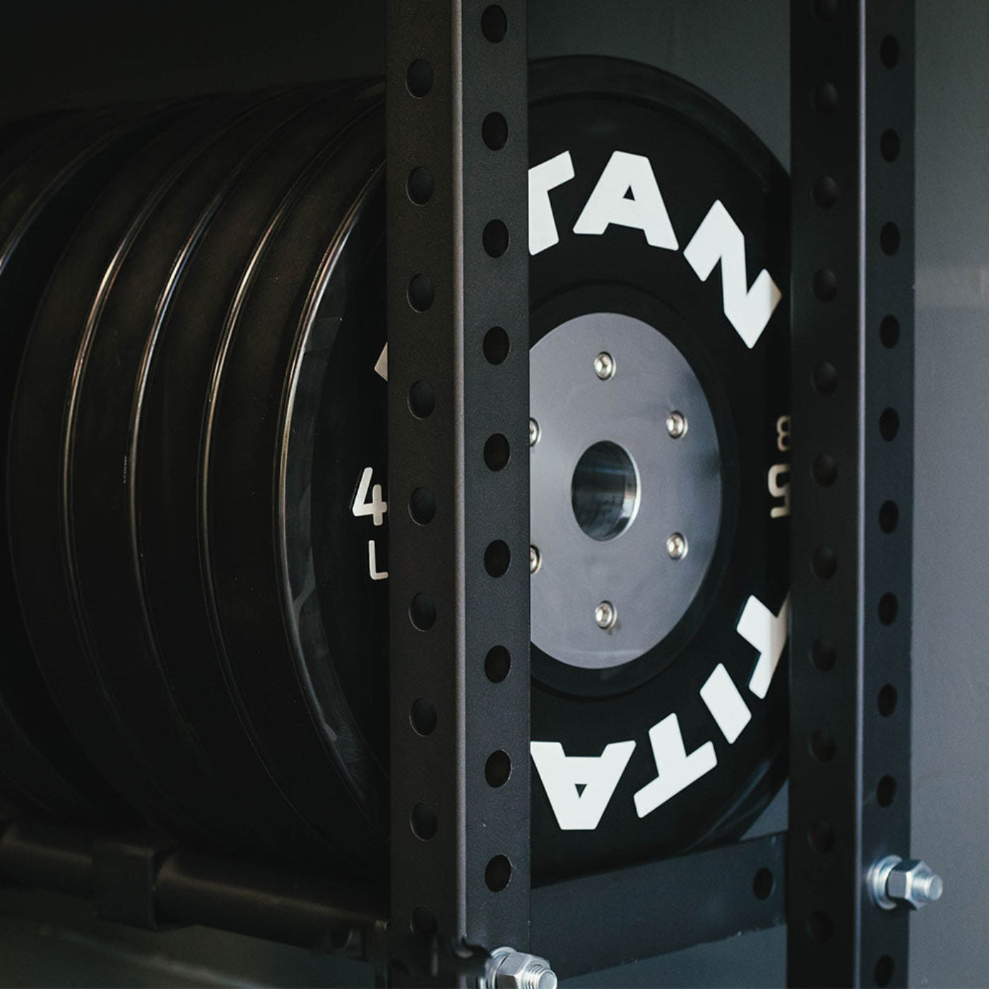 Titan fitness Elite Series Mass Storage System with Bumper Plate & Medicine Ball Shelves - 401934
