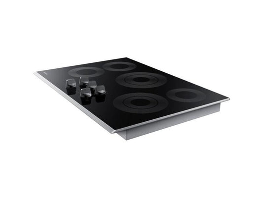 SAMSUNG 30" Smart Electric Cooktop in Stainless Steel - NZ30K6330RS-KT