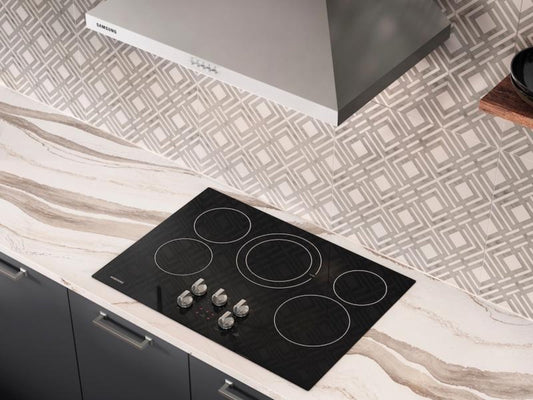 SAMSUNG 30" Electric Cooktop in Black - NZ30R5330RK-KT