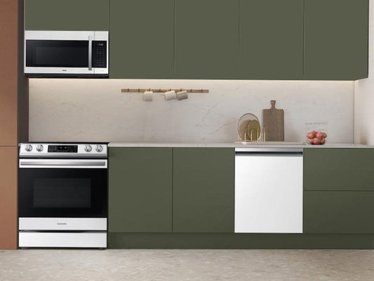SAMSUNG Bespoke AutoRelease Smart 46dBA Dishwasher with StormWash(TM) in White Glass - DW80CB545012-KT