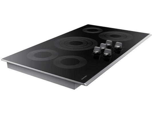 SAMSUNG 36" Smart Electric Cooktop in Stainless Steel - NZ36K6430RS-KT